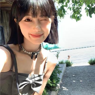 天才：黑色石榴石